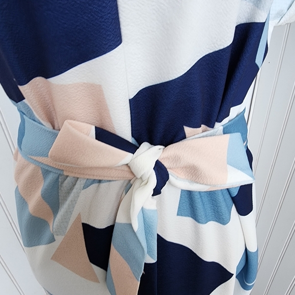 Women's Modern Graphic Design Shirt Dress Knee Length Full Pattern French Sz L - Picture 7 of 11